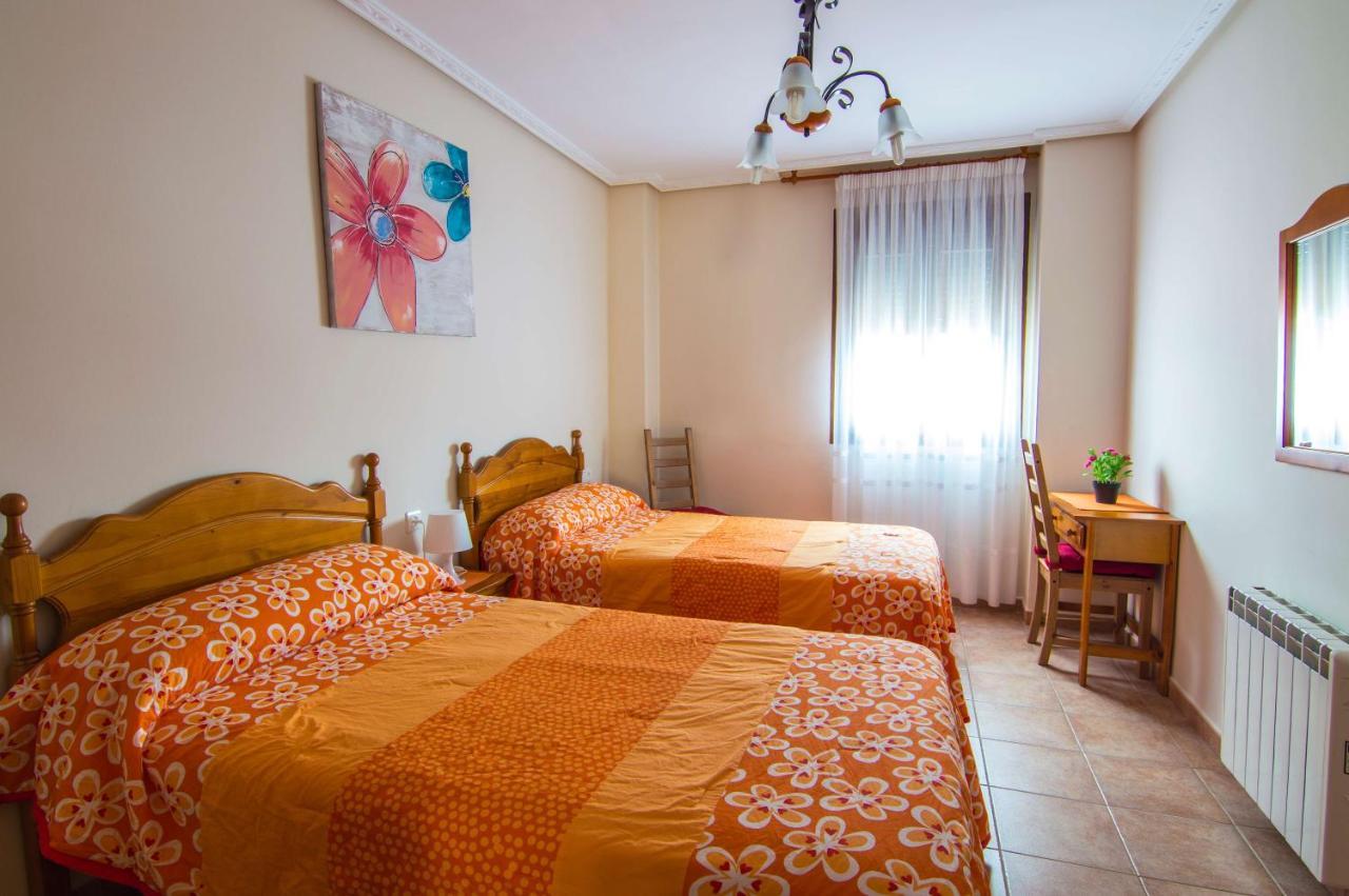 Apartamentos Rurales El Prado Pinofranqueado Luaran gambar