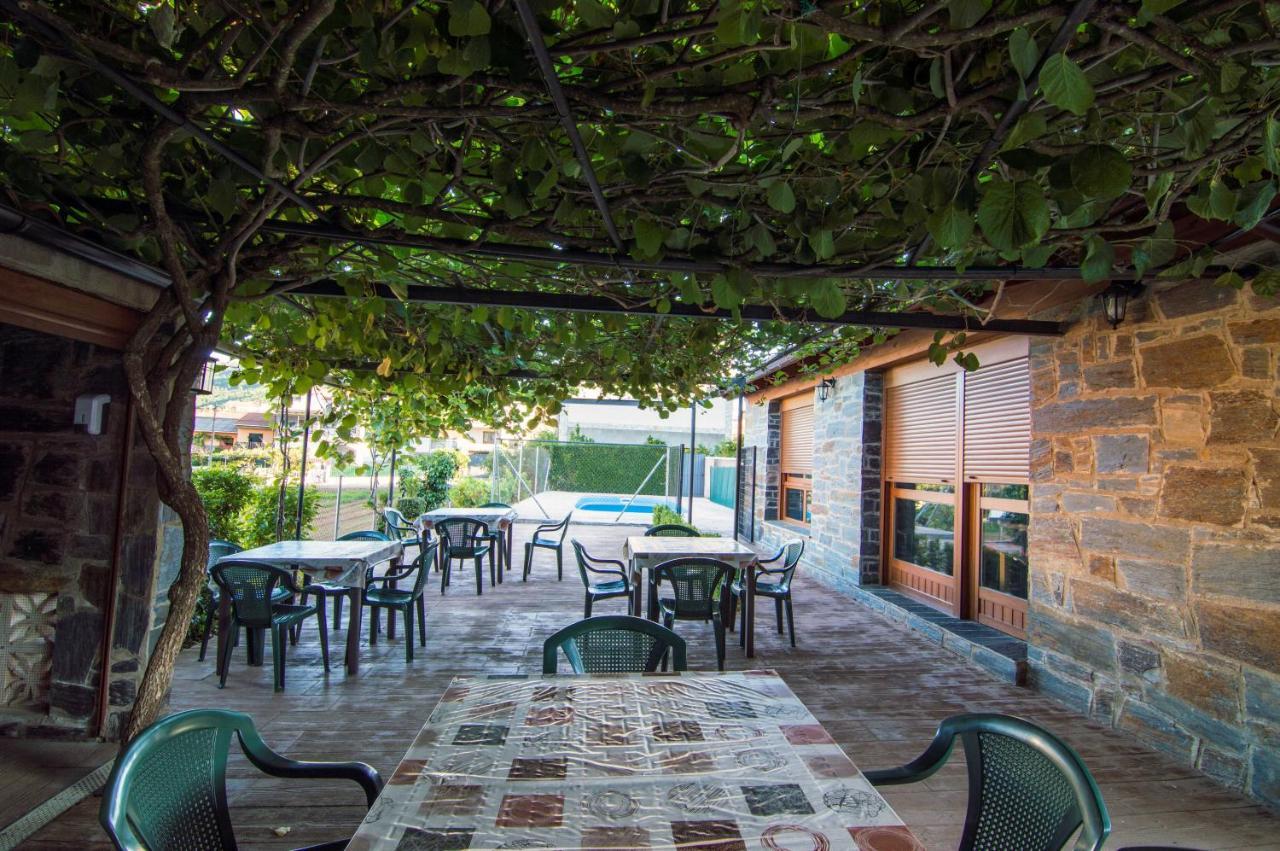 Apartamentos Rurales El Prado Pinofranqueado Luaran gambar