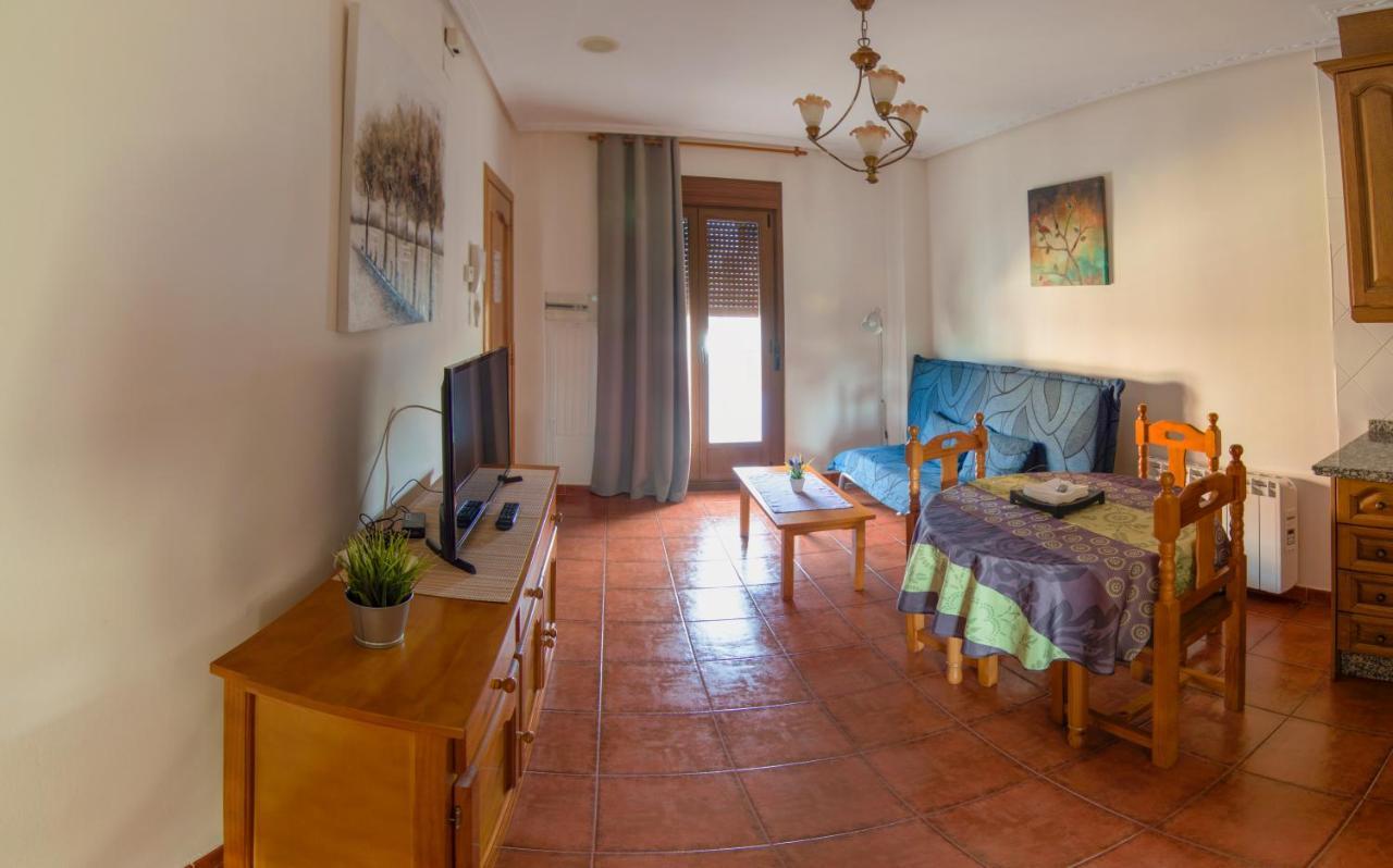 Apartamentos Rurales El Prado Pinofranqueado Luaran gambar