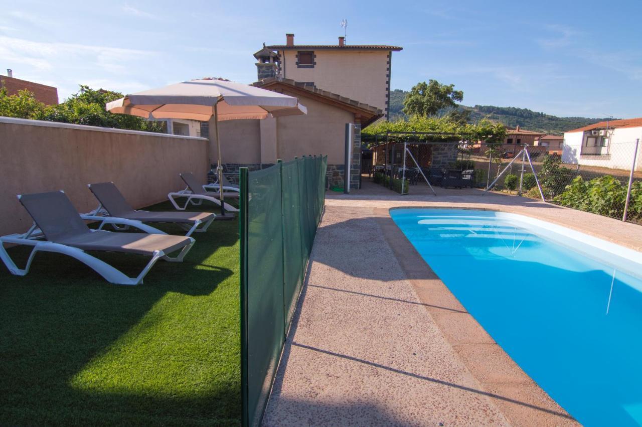 Apartamentos Rurales El Prado Pinofranqueado Luaran gambar