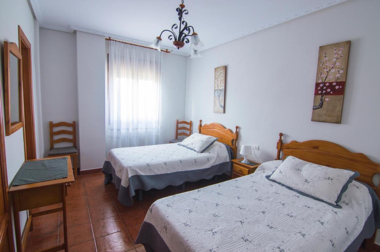 Apartamentos Rurales El Prado Pinofranqueado Luaran gambar